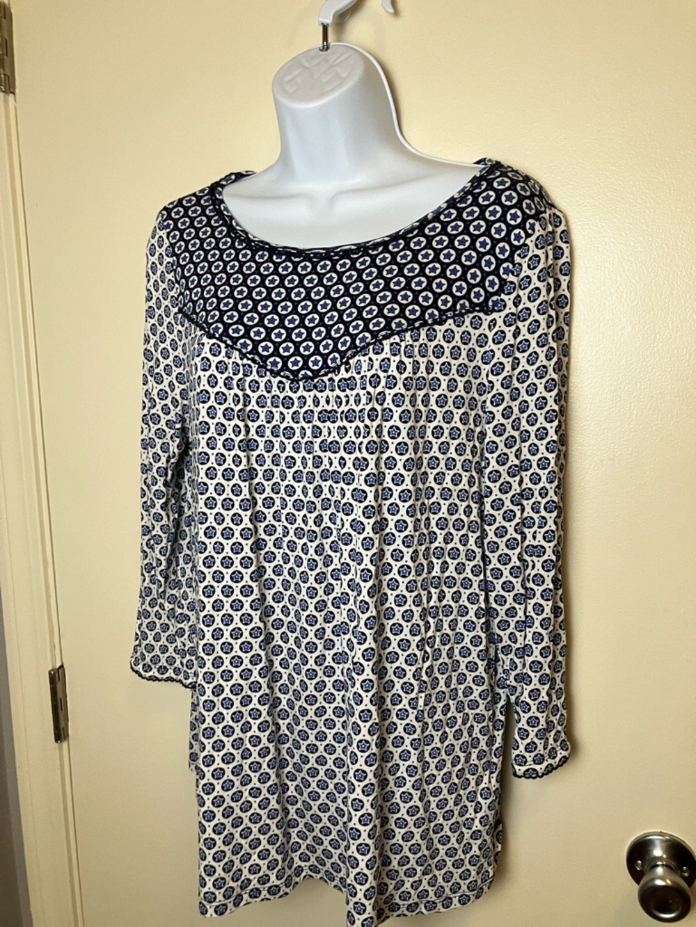 Boden Women's Size 10 Boho Print Tunic Top Navy White Long Sleeve Peasant Blouse